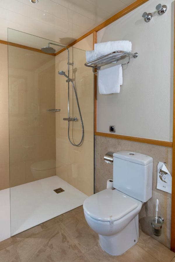 Es Portal Restaurant I Hotel Boutique - Adults Only Pals Luaran gambar